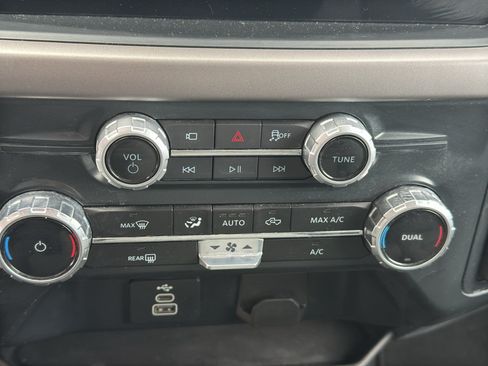 Used 2025 Ford F150 XLT w/ Equipment Group 301A Standard AWD/4WD image 22