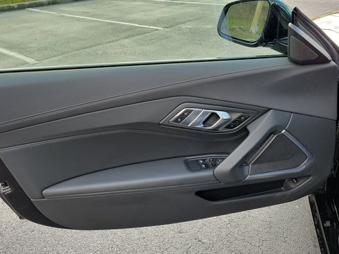 Used 2025 BMW Z4 sDrive30i image 10