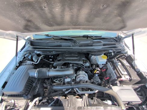 Used 2021 RAM 1500 Laramie AWD/4WD image 39
