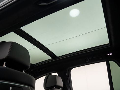 Used 2026 BMW X5 xDrive40i w/ M Sport Package image 19