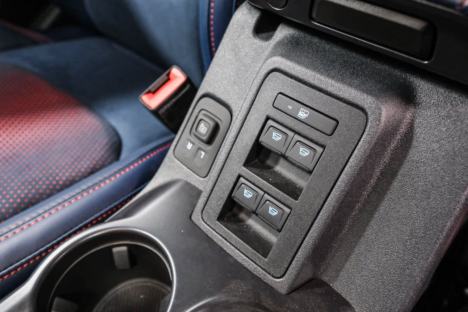 Used 2024 Ford Bronco Raptor AWD/4WD image 27
