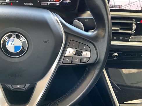 Used 2019 BMW 330i xDrive Sedan w/ Driving Assistance Package AWD/4WD image 26