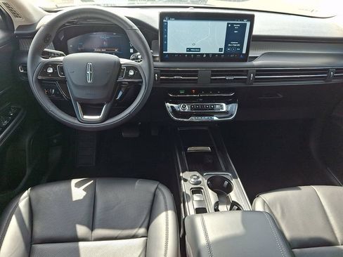 Certified 2023 Lincoln Corsair AWD w/ Equipment Group 101A image 11