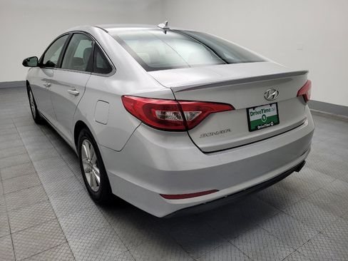 Used 2017 Hyundai Sonata SE image 5