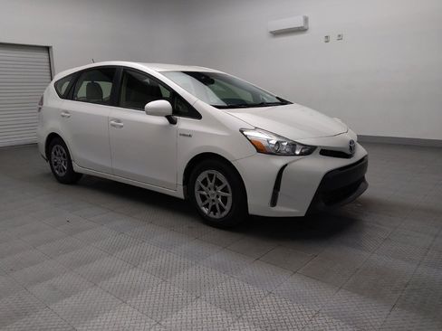 Used 2015 Toyota Prius V Four image 13