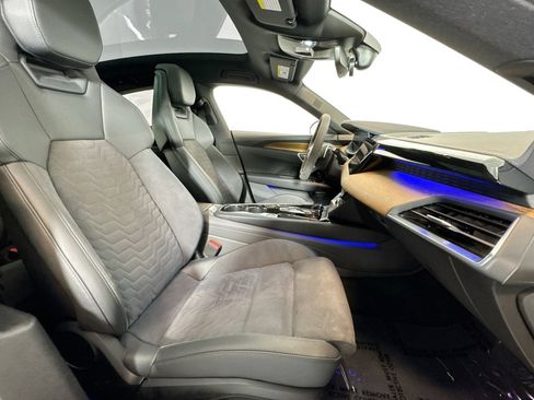 Used 2023 Audi e-tron GT Prestige w/ Prestige Package image 25