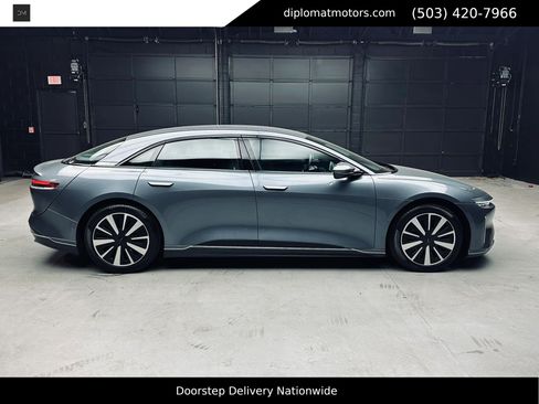 Used 2025 Lucid Air Pure RWD image 8