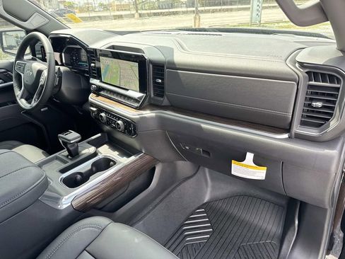 New 2026 Chevrolet Silverado 1500 RST AWD/4WD image 13