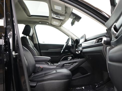 Used 2022 Kia Telluride S AWD/4WD image 11