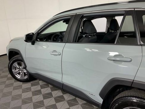Used 2022 Toyota RAV4 XLE w/ Convenience Package image 31