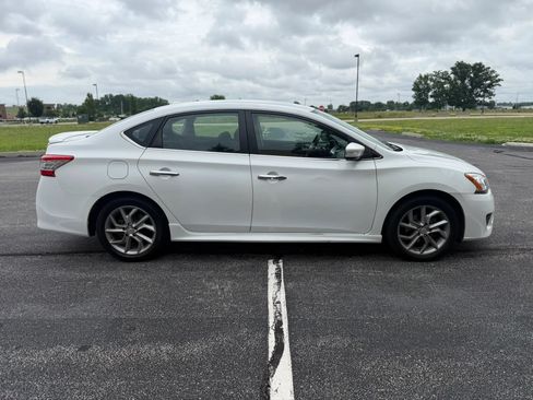 Used 2015 Nissan Sentra SR FWD image 6