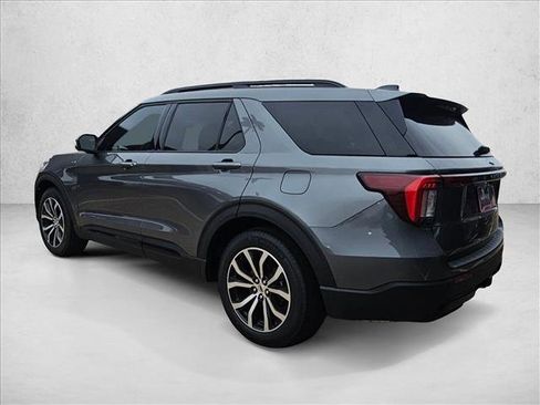 New 2026 Ford Explorer ST-Line w/ Premium Package RWD image 9