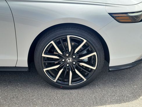 New 2026 Honda Accord Touring image 9