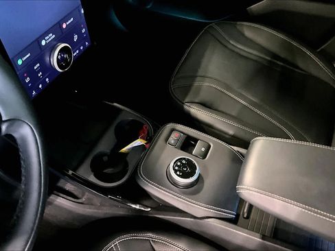 Used 2024 Ford Mustang Mach-E Premium image 16