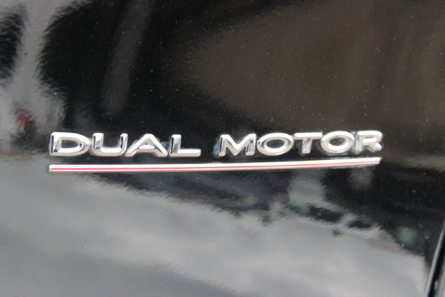 Used 2024 Tesla Model Y Performance AWD/4WD image 6