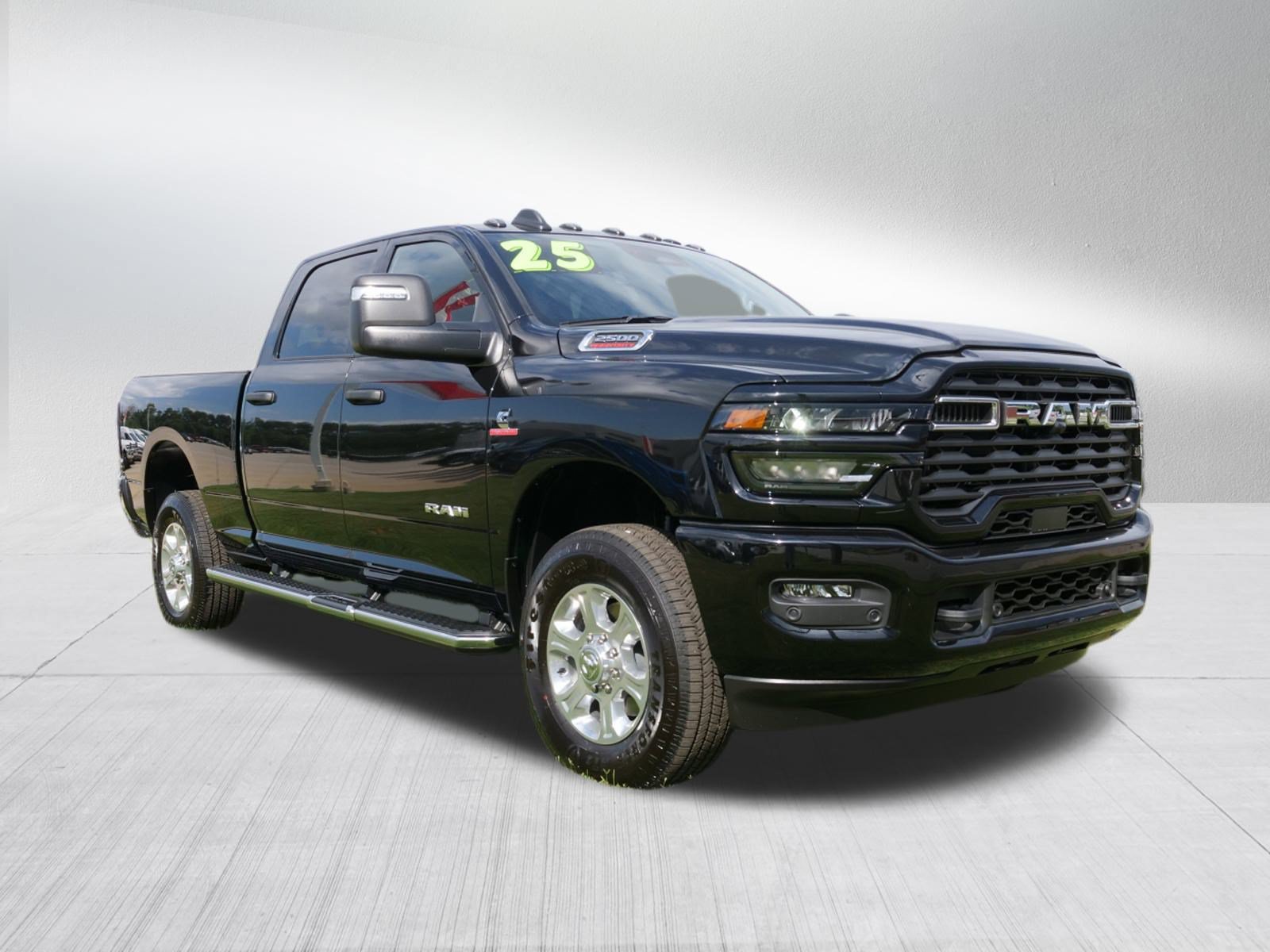Used 2025 RAM 2500 Big Horn AWD/4WD image 10