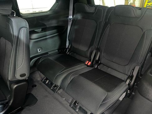 New 2026 Jeep Grand Cherokee L Laredo w/ MOPAR Finishing Package image 14