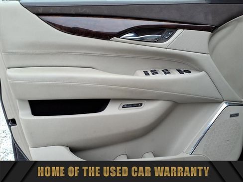 Used 2015 Cadillac Escalade Premium image 12
