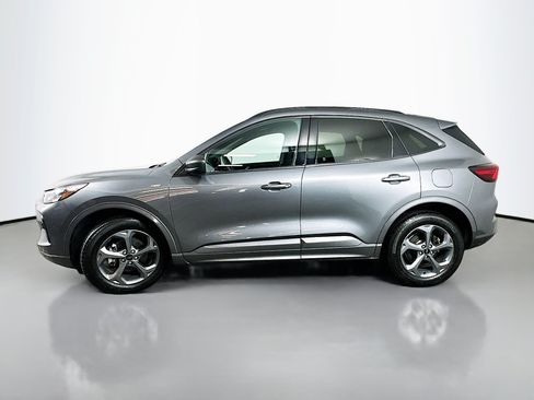 Used 2023 Ford Escape ST-Line w/ Tech Pack #1 AWD/4WD image 4