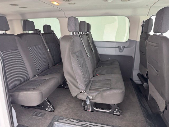 Used 2018 Ford Transit 150 XL RWD image 22