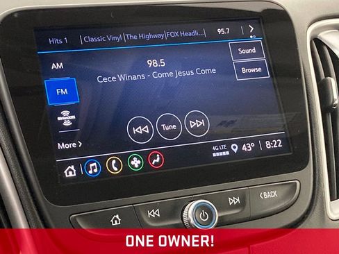 Used 2023 Chevrolet Malibu LT image 3