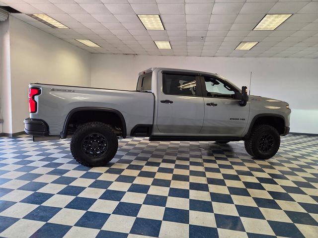 Used 2024 Chevrolet Silverado 2500 ZR2 w/ ZR2 Bison Edition AWD/4WD image 9