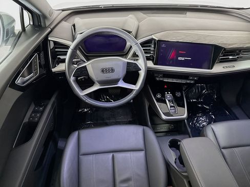 Used 2023 Audi Q4 e-tron Premium Plus w/ Premium Plus image 23