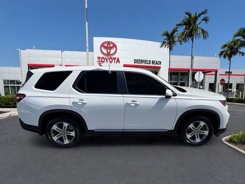 Used 2024 Honda Pilot EX-L image 8