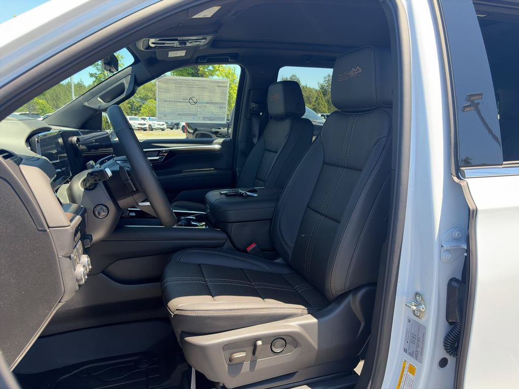 New 2026 Chevrolet Tahoe High Country w/ Sun And Tow Package AWD/4WD image 30