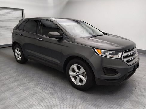 Used 2018 Ford Edge SE FWD image 11