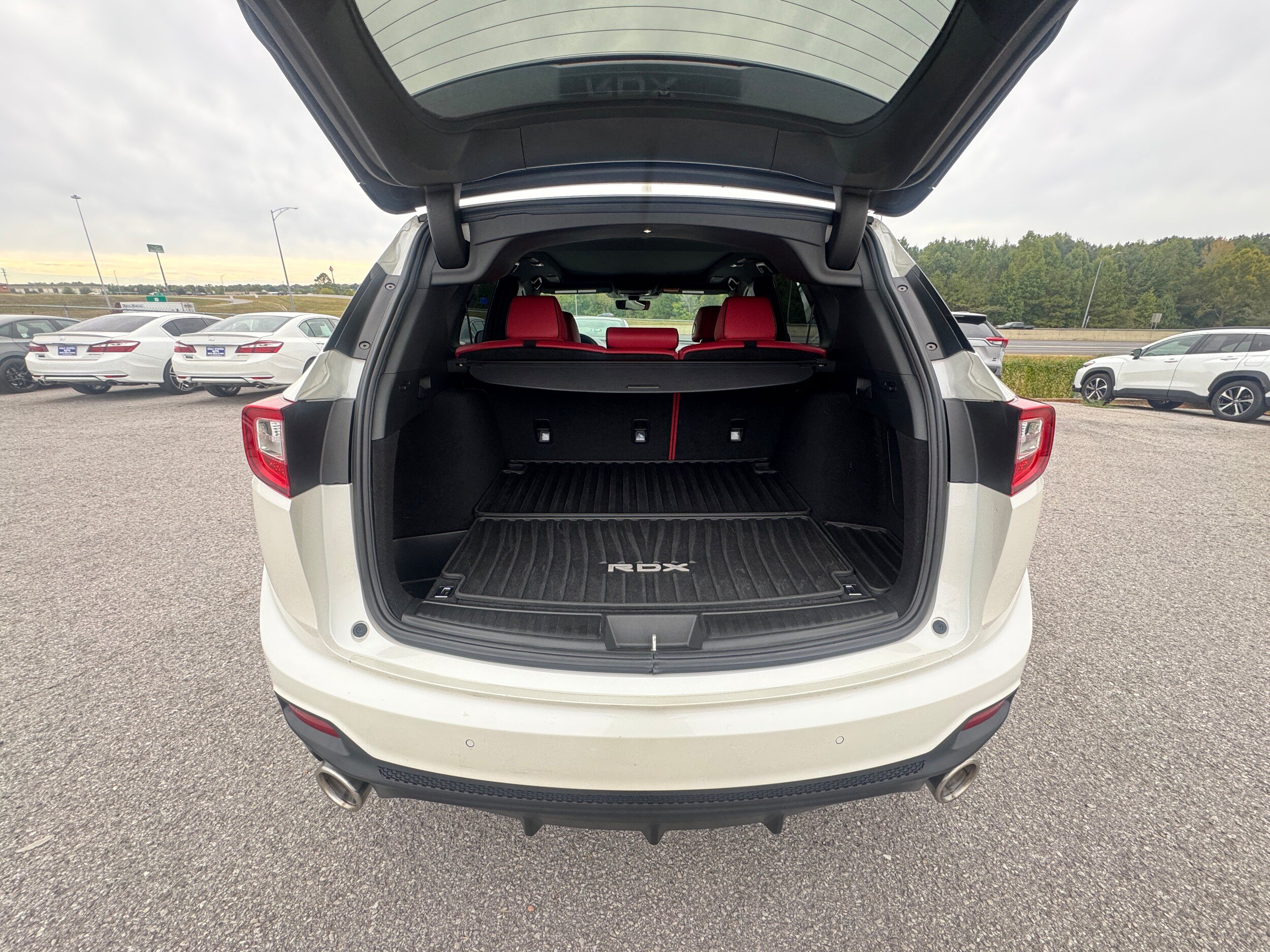 Used 2019 Acura RDX w/ Advance Package AWD/4WD image 8