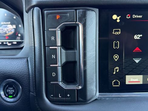 Used 2023 GMC Yukon XL Denali AWD/4WD image 19