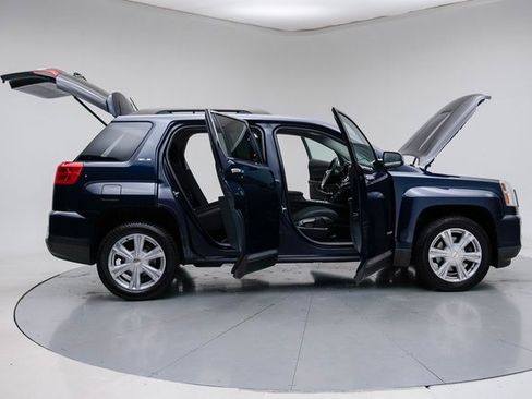 Used 2017 GMC Terrain SLE w/ Chrome Edition image 13