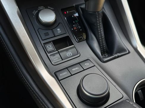Used 2015 Lexus NX 200t FWD image 23