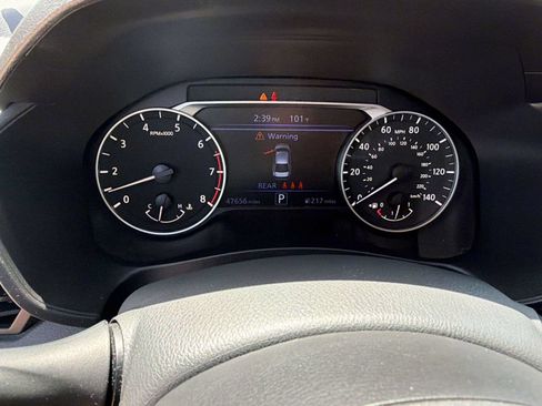 Used 2025 Nissan Altima 2.5 SV FWD image 24