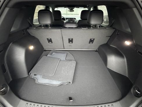 New 2026 GMC Terrain Elevation w/ Elevation Premium Package FWD image 4