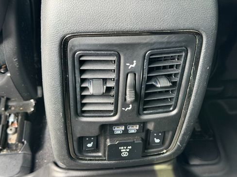 Used 2019 Dodge Durango GT AWD/4WD image 20