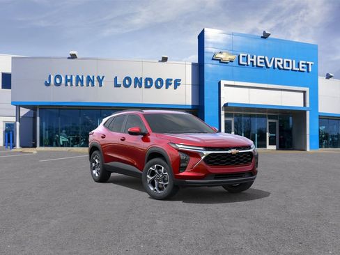 New 2026 Chevrolet Trax LT FWD image 1