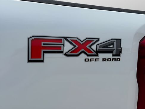 Certified 2024 Ford F350 Lariat w/ Lariat Ultimate Package AWD/4WD image 27