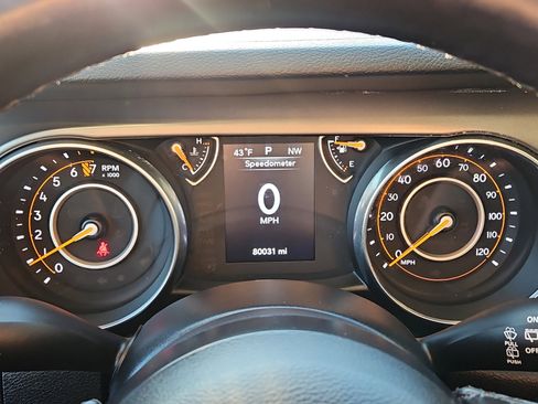 Used 2020 Jeep Wrangler Sport image 22