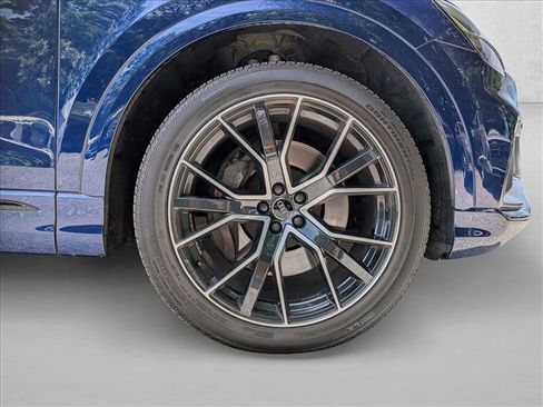 Used 2020 Audi SQ8 Prestige AWD/4WD image 25