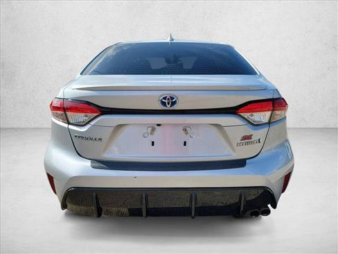 Used 2024 Toyota Corolla SE FWD image 6