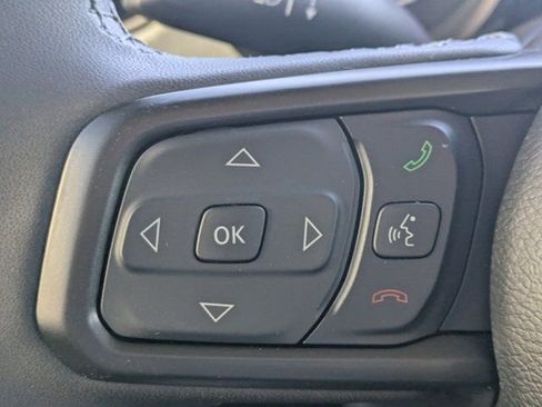 New 2025 Jeep Gladiator Sport image 21