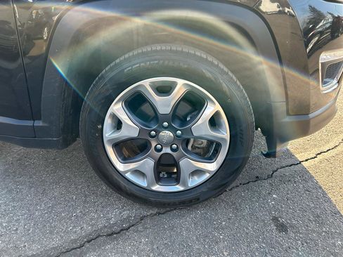 Used 2020 Jeep Compass Limited image 26