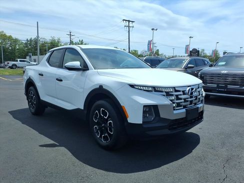 Used 2024 Hyundai Santa Cruz SEL AWD/4WD image 3