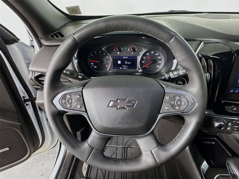 Used 2023 Chevrolet Traverse RS w/ LPO, Floor Liner Package image 13