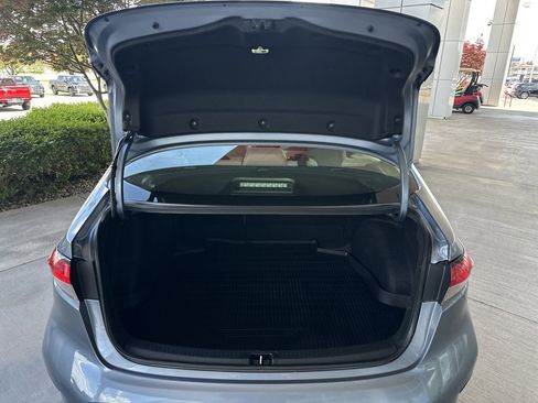 Certified 2024 Toyota Corolla LE w/ LE Convenience Package FWD image 17