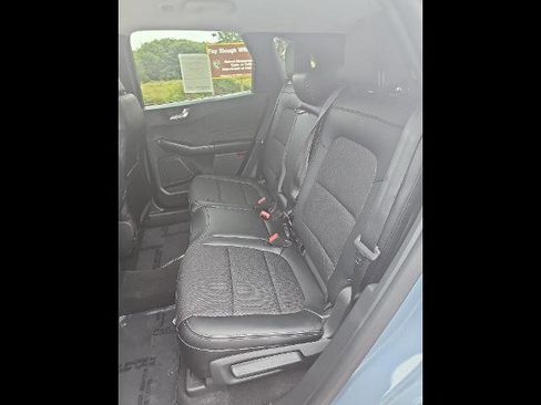New 2025 Ford Escape SE image 23