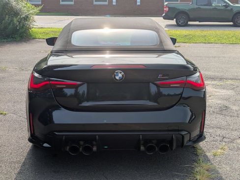 Used 2022 BMW M4 xDrive Competition AWD/4WD image 3