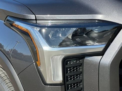 New 2026 Toyota Tundra SR5 AWD/4WD image 30
